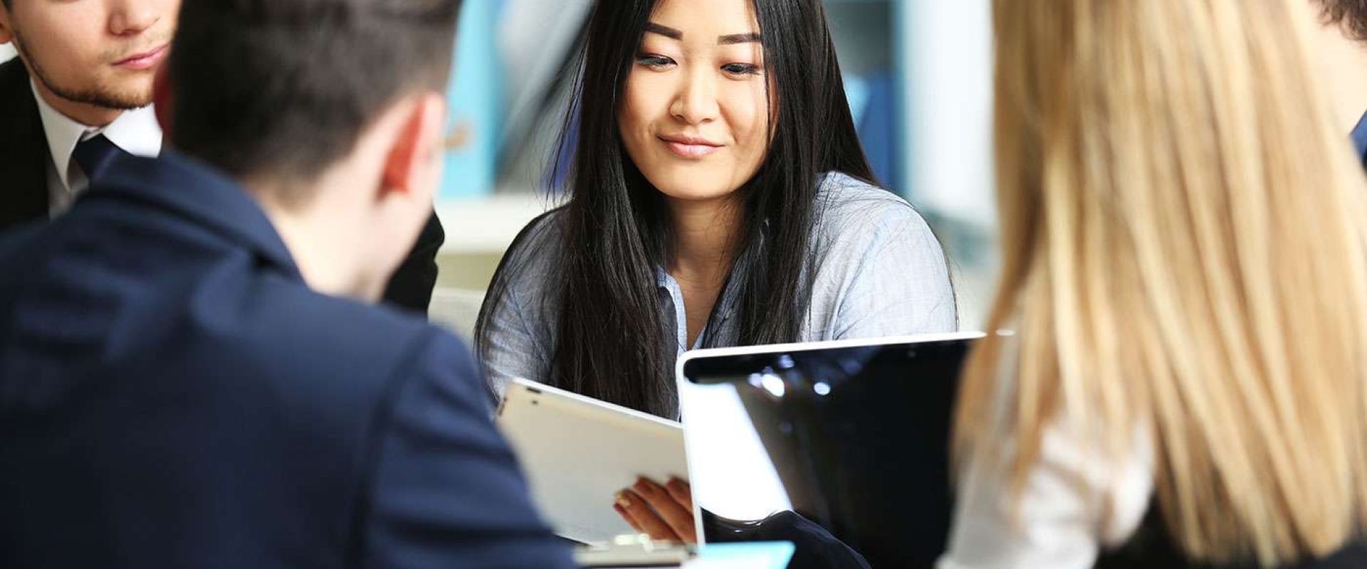 Meeting - Accounting Recruitment Agency | Hireloft